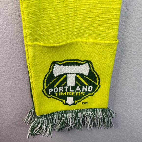 Portland Timbers Pocket Scarf - Picture 2 of 8